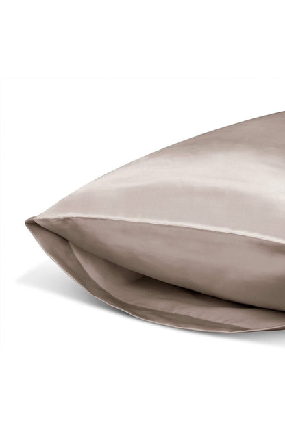 Ipek Dokulu Saten 50x70 Cm Yastık Kılıfı 2 Adet Toka Kıvırcık Saçlar